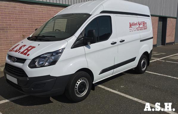 MWB Ford Transit Custom L2 H2